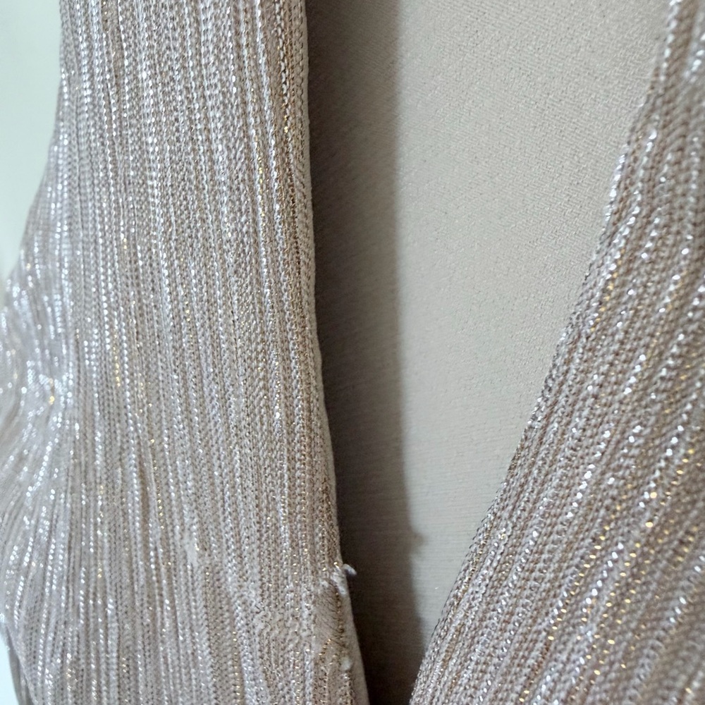 NWT $248 Dress The Population Kienna Metallic One-Shoulder Gown XS READ - Picture 9 of 13